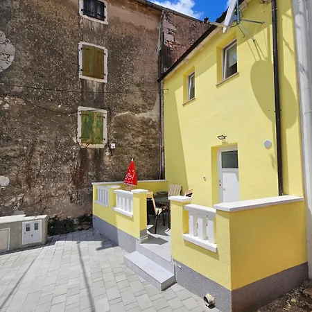 Casa Tadini With View Apartman